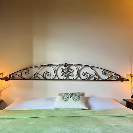 Agriturismo Podere La Fornace *